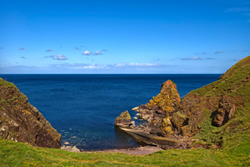 Cottages close to sandy beaches in Berwickshire