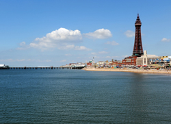 Cottages close to sandy beaches in Lancashire